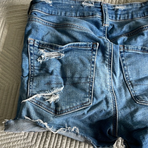 American Eagle Stretch Denim Shorts size 6 - Picture 7 of 8